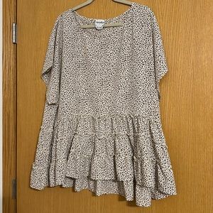 NWT Arula Printed Tunic Size B